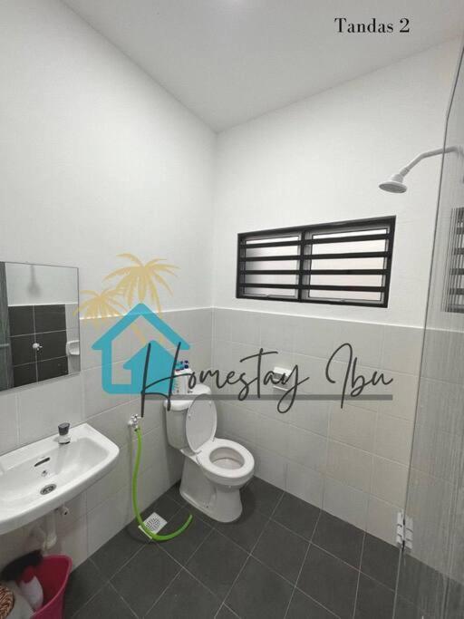 Homestay Ibu Lumut Exteriér fotografie